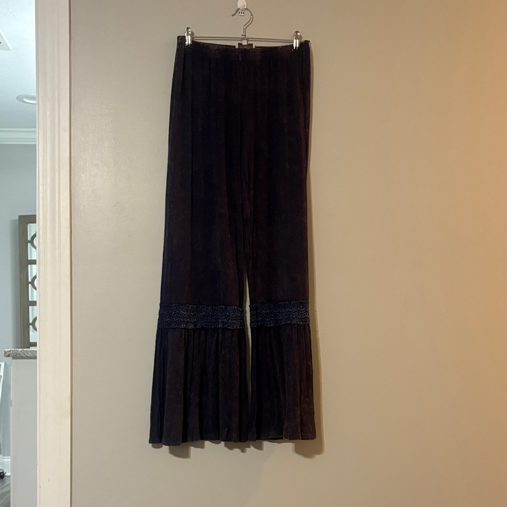 Hayden Navy Flared  BO HO Pants
